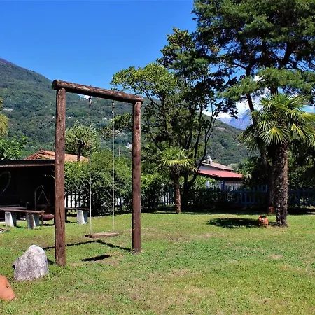 Casa vacanze Bassotta Strand-blockhaus Sorico