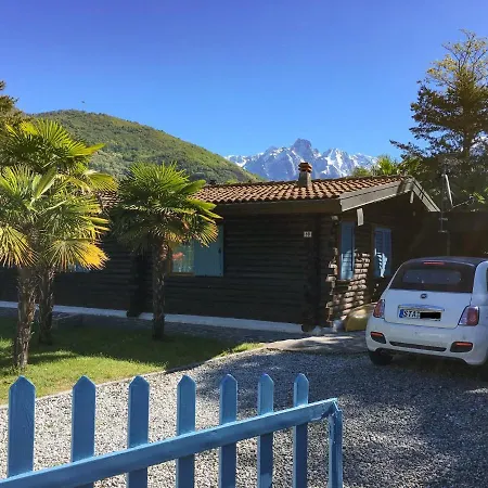 Bassotta Strand-blockhaus Sorico